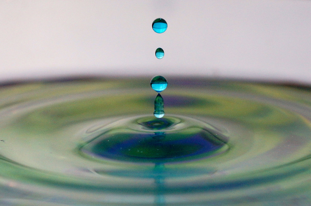 Water_droplet_4. – public domain_Large